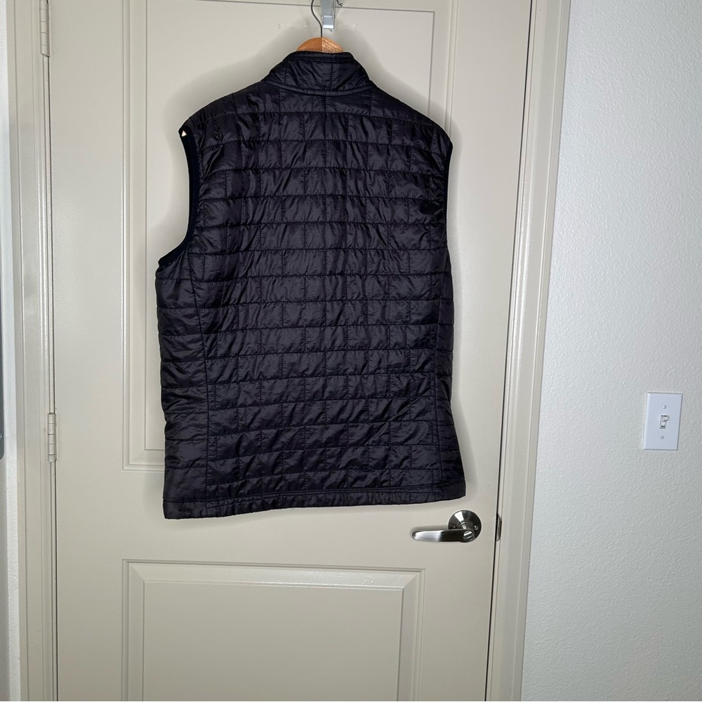 Patagonia Nano Puff Vest Color Black SuperMicro Size Large STY 84242 - Picture 15 of 16